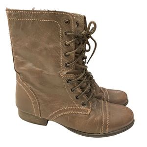 Steve Madden Lace Up Granny Leather  Combat Boots. Size 6.5